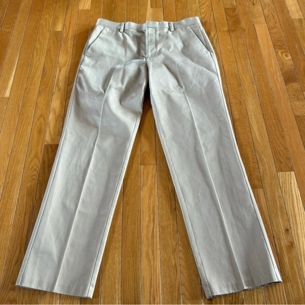 Dockers Classic Fit Flat Front Khaki Tan Pants Slacks Men Sz 36 X 34 Casual Work